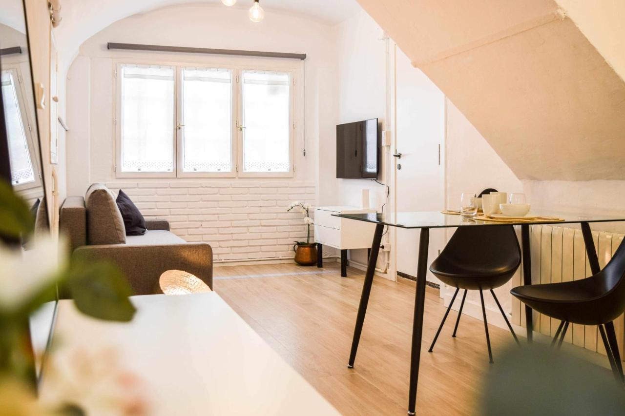 Casa Besalu Estudio En El Centro Del Pueblo Екстериор снимка