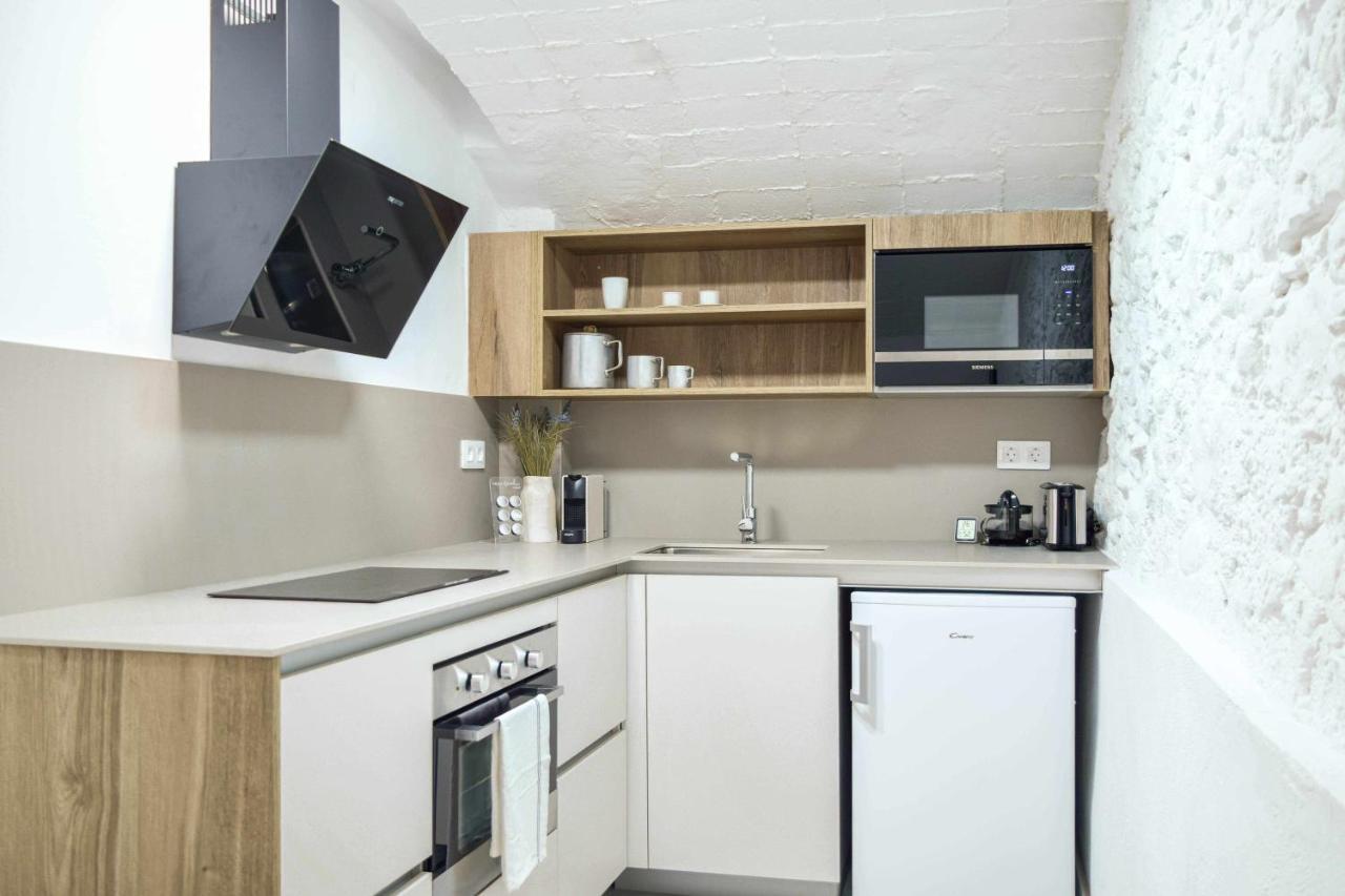 Casa Besalu Estudio En El Centro Del Pueblo Екстериор снимка