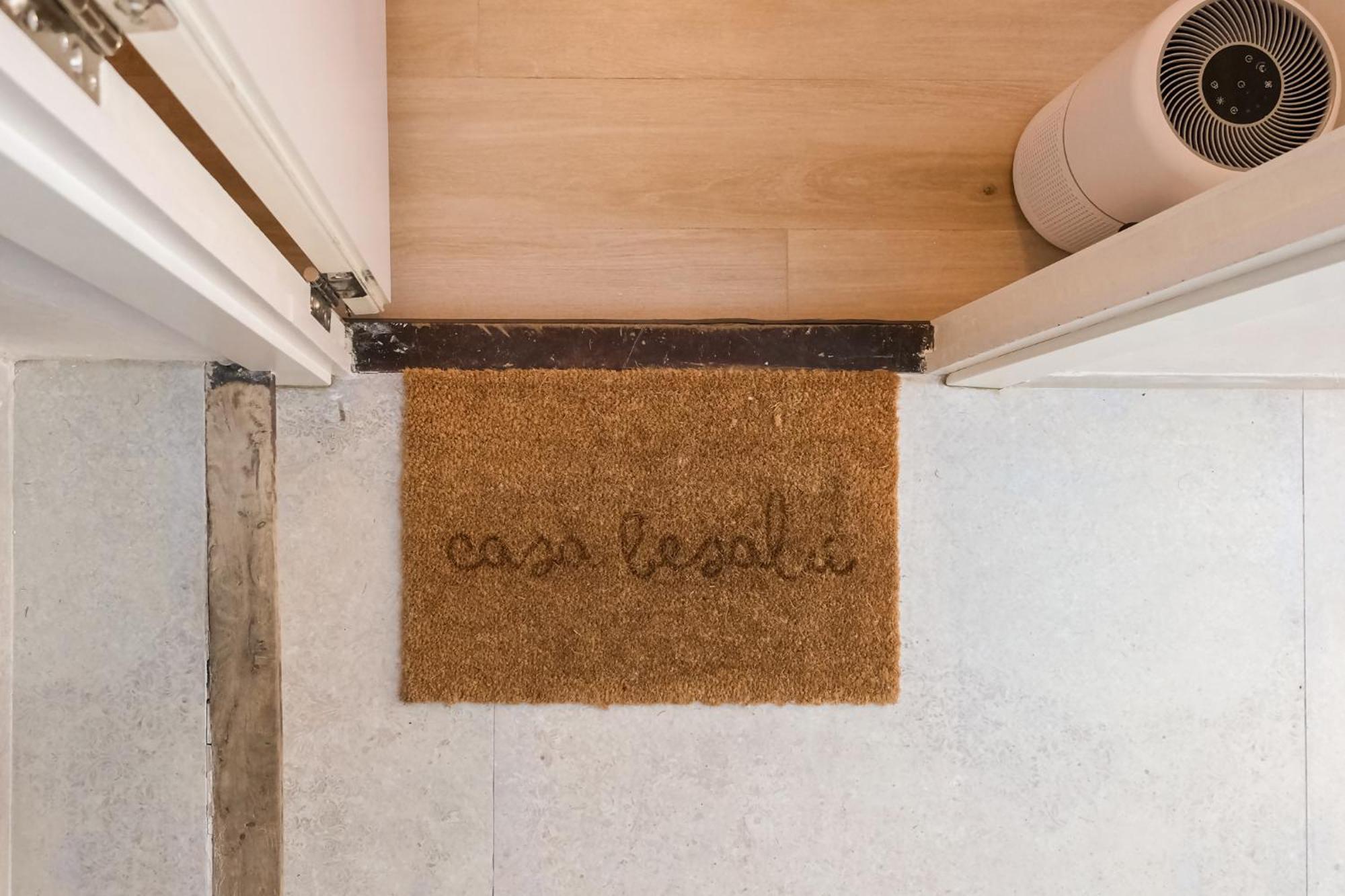 Casa Besalu Estudio En El Centro Del Pueblo Екстериор снимка